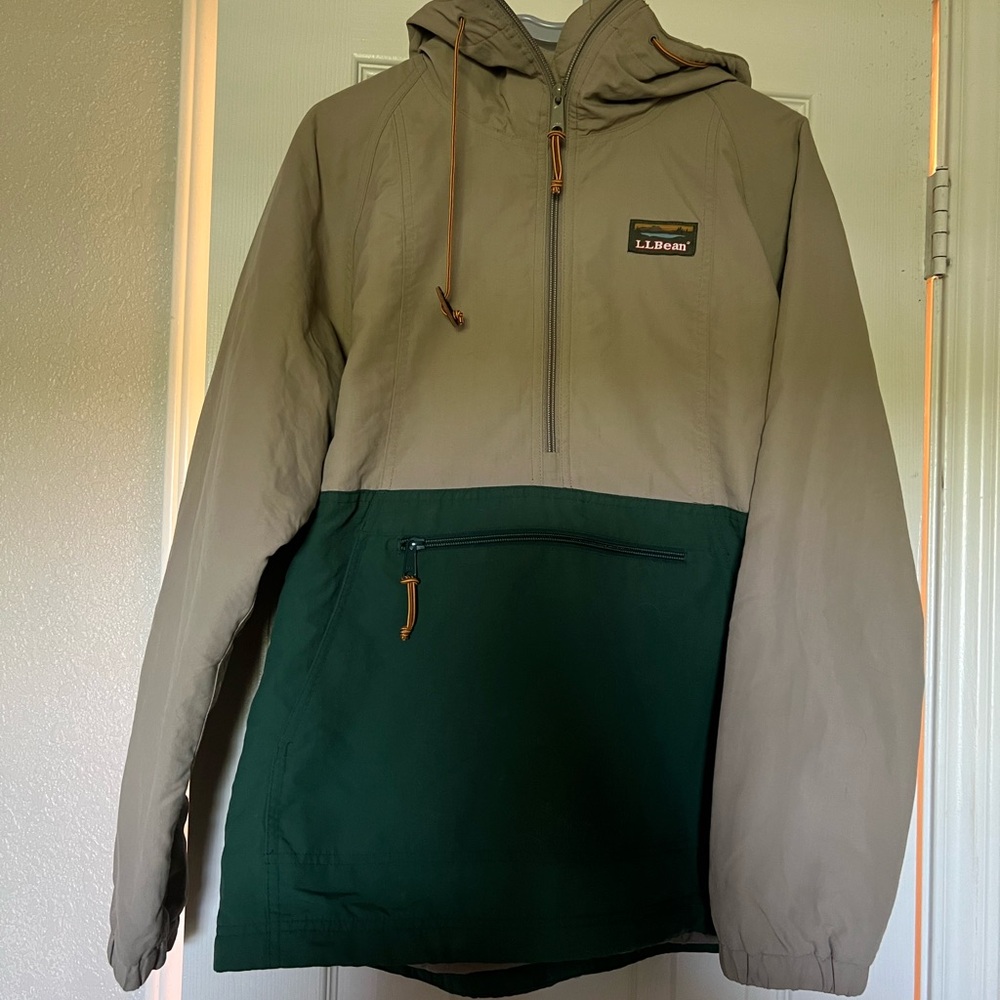 L.L.Bean Quilted Hooded Jacket in Khaki with Forest Green Label